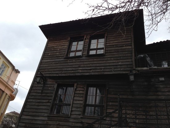 三星Galaxy S4对比iPhone 5 性能做工各具优势