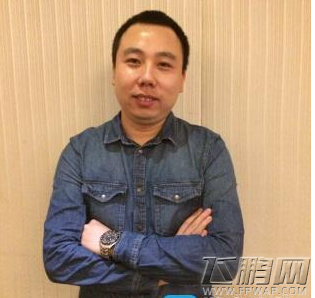 崔占超 游戏世界可实现玩家的英雄梦想 (1)
