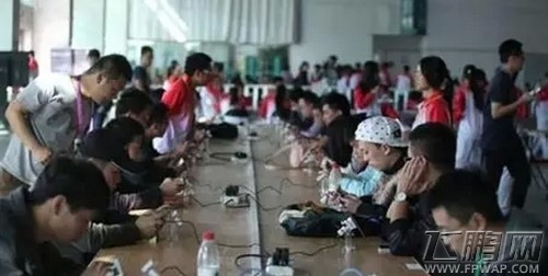 反观移动电竞赛事 智力竞技能否赢得更多掌声 (1)