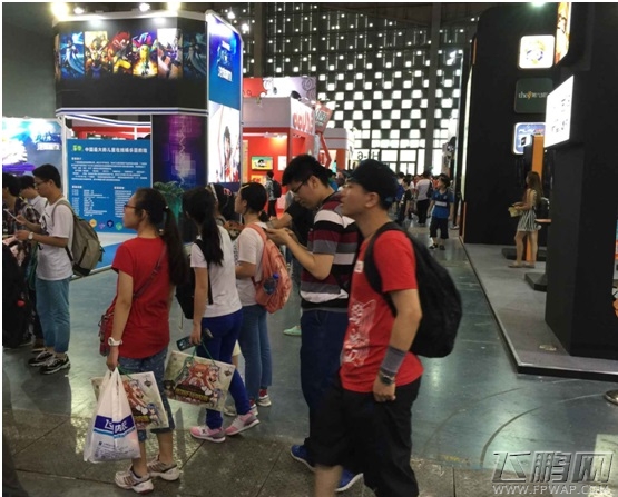 CCG大幕落下 二次元手游《时空物语》闪耀全场 (2)