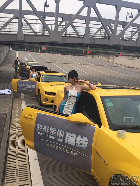 变形金刚前线8月3日开放预下载 盛会与礼包并行 (2)