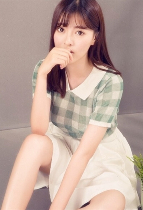  (4)