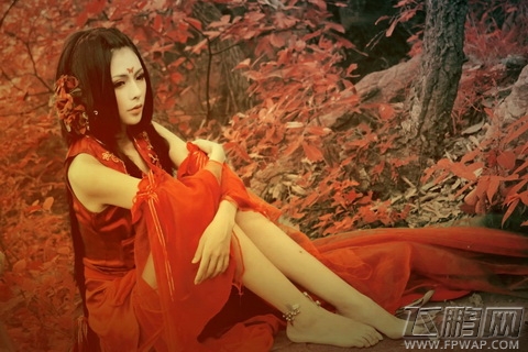 墨之刃妩媚眼神勾你来玩 超美Coser加盟 (7)