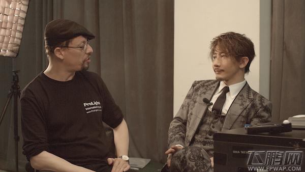 全民奇迹MU魔术秀悬疑花絮曝光 奇迹鉴证师刘谦惊现上海 (4)