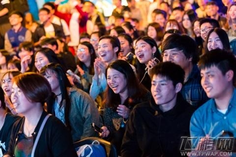 球球大作战真实追击球球第一次嘉年华活动现场 (6)
