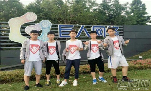 619战队晋级全球总决赛 虎牙直播战队6到1打9 (4) 619战队晋级全球总决赛 虎牙直播战队6到1打9 (4)