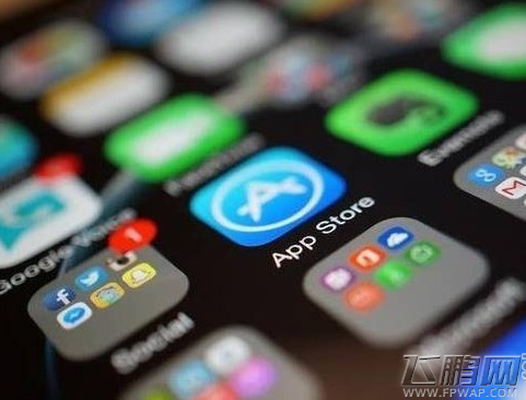 退款还能玩游戏？ 开发者声讨苹果政策 (1)