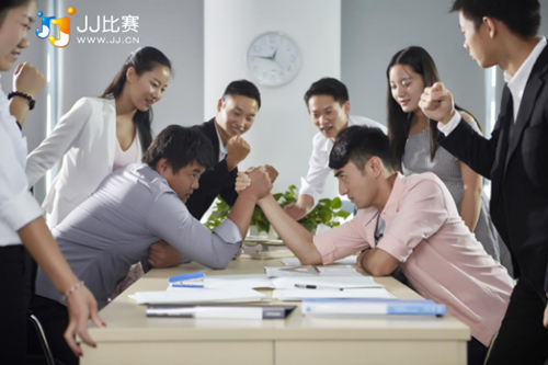 一个关于“比赛”的故事 却如此温情动人 (2)