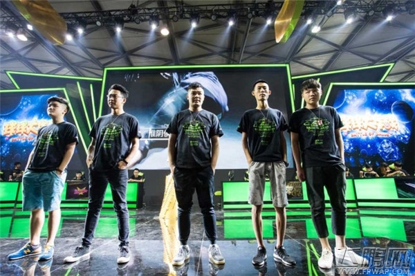 新生代玩家降临ChinaJoy 十五周年大不同！ (4)