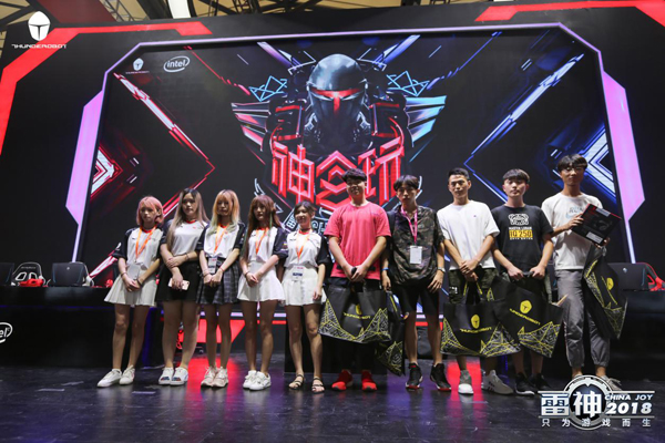 ChinaJoy2018 雷神的新品是扔在水里发布的 (17)