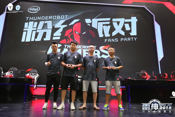 ChinaJoy2018 雷神的新品是扔在水里发布的 (38)