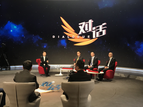 盛大游戏董事长王佶现身《对话》：用游戏传递快乐 (2)