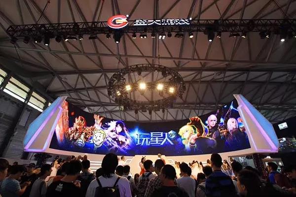 光明勇士助阵 2018ChinaJoy盛大游戏Showgirl海选开赛 (7)
