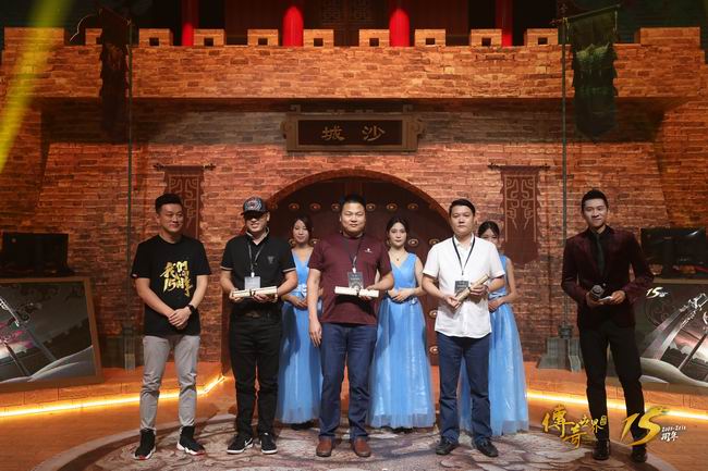 沙城复活点集结完毕!《传奇世界》沙城盛典完美落幕 (7)