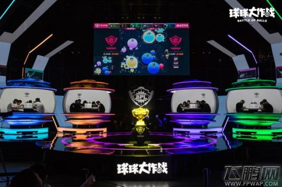 《球球大作战》“球宝俱乐部”正式揭幕 全新城市交友方式由此开启 (3)