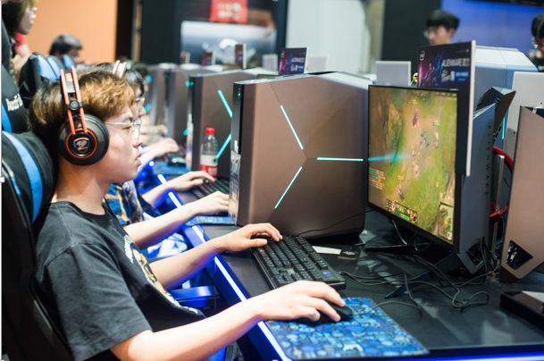 八强争霸谁与争锋 Alienware助力IMC杭州站完美落幕 (3)