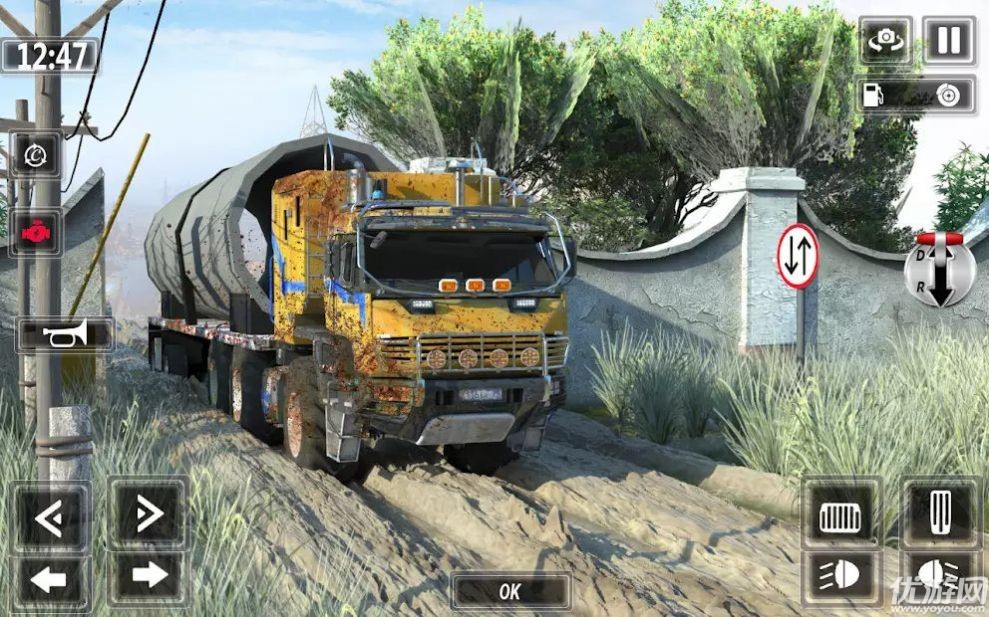 泥车越野行驶（Mud Truck Offroad Driving）