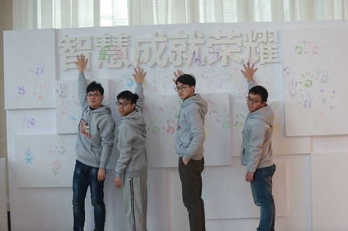 不一样的跨年 SCL冬季赛决赛落幕 (3)