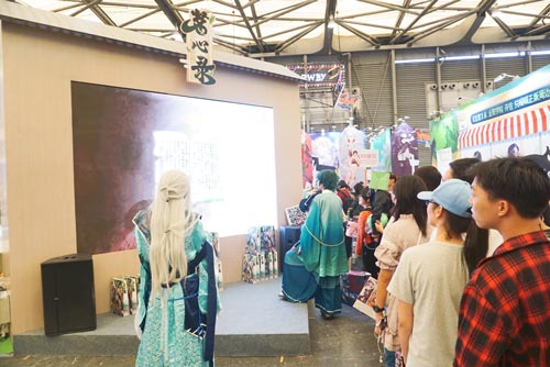 《茗心录》上海萤火虫漫展，茶灵召唤人气旺！ (1)