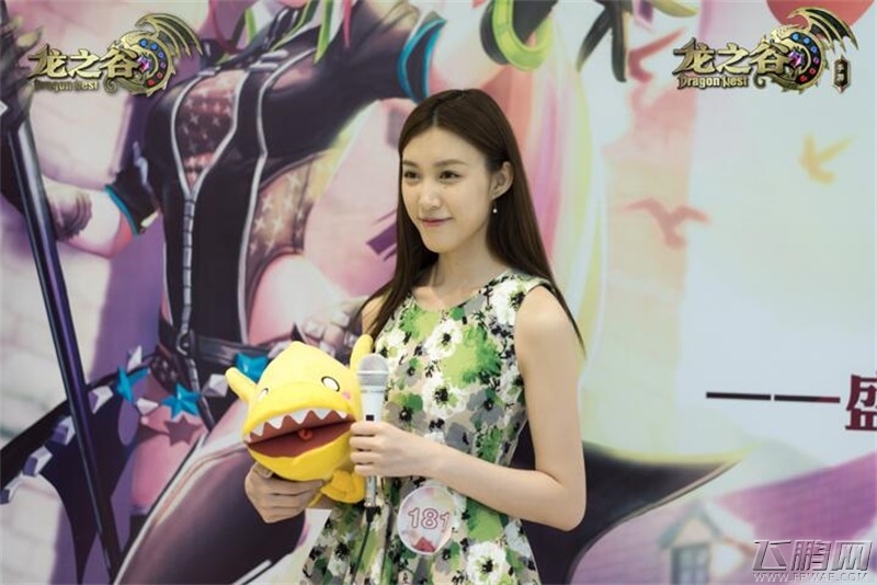 《龙之谷手游》ChinaJoy女神选拔第二站依旧火爆 (1)